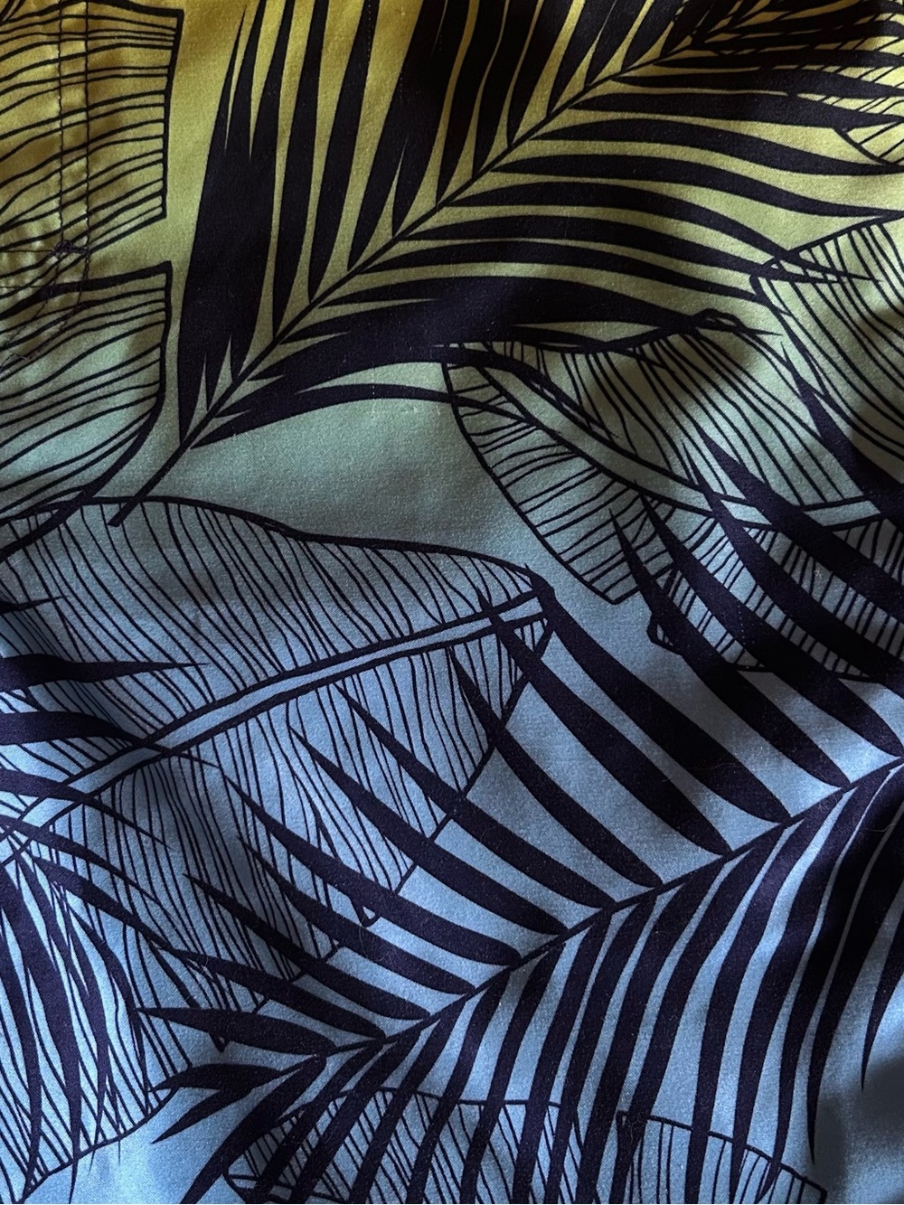 George Men’s Tropical Swim Trunks Medium Vacation Utility - Picture 6 of 6